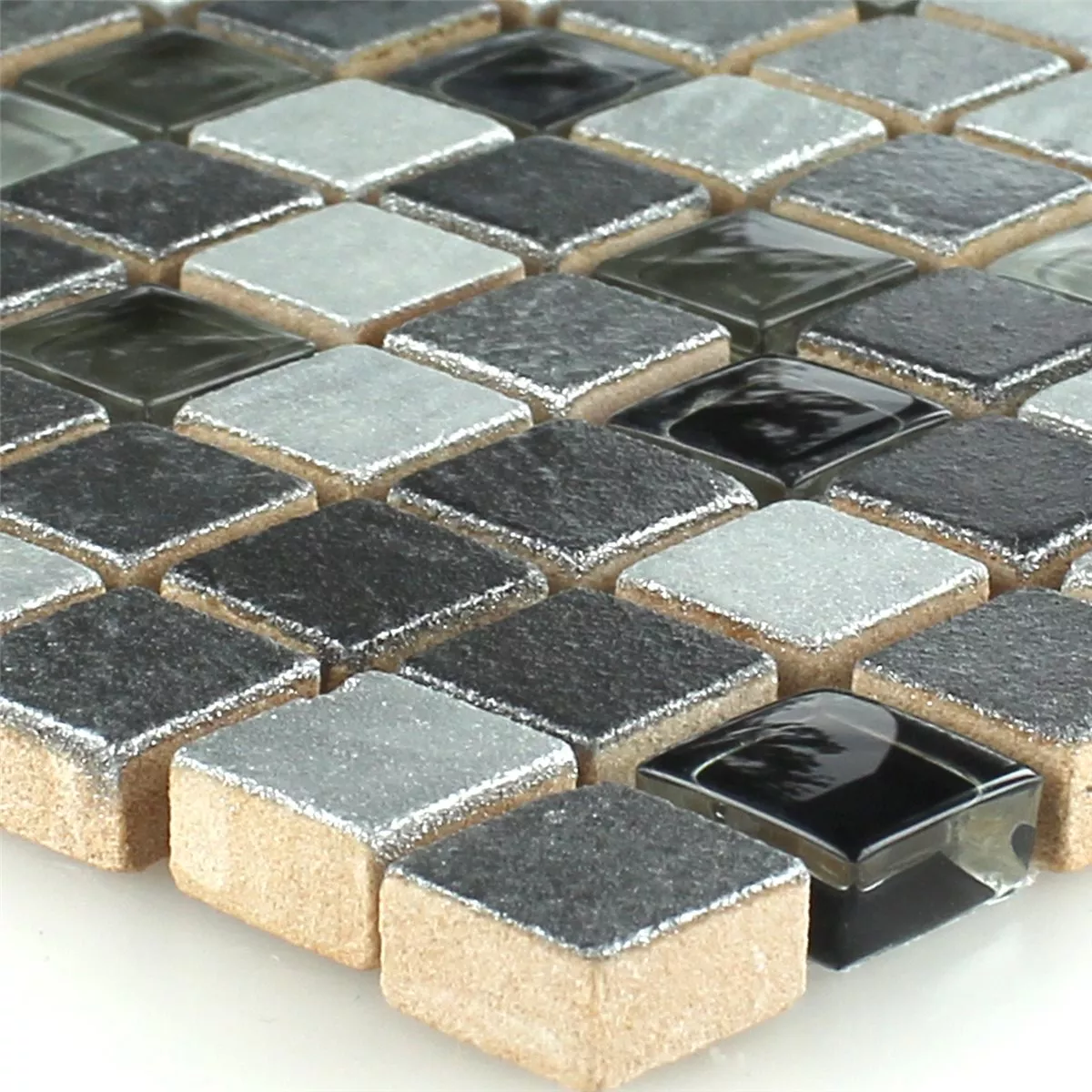 Muster von Mosaikfliesen Glas Naturstein Mix