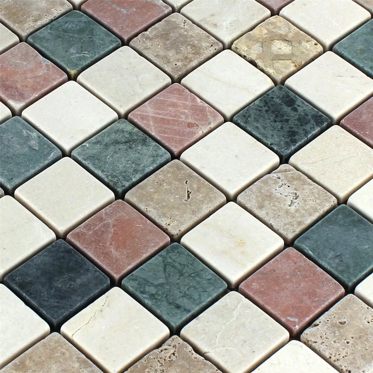 Muster von Mosaikfliesen Marmor Naturstein Cotto Beige Grün Noce