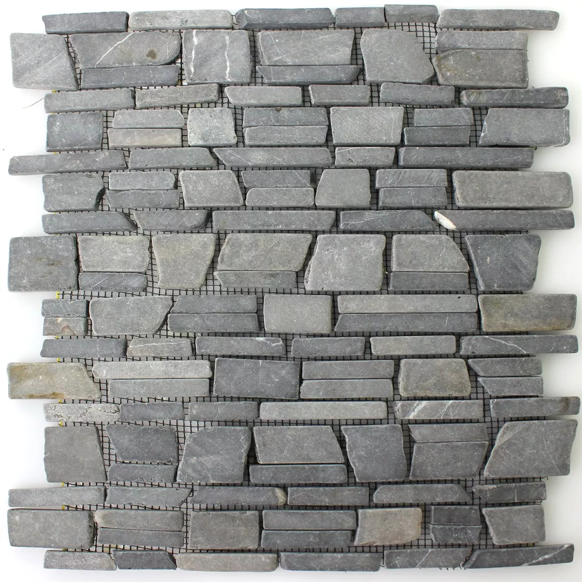 Muster von Mosaikfliesen Marmor Naturstein Brick Neromarquina