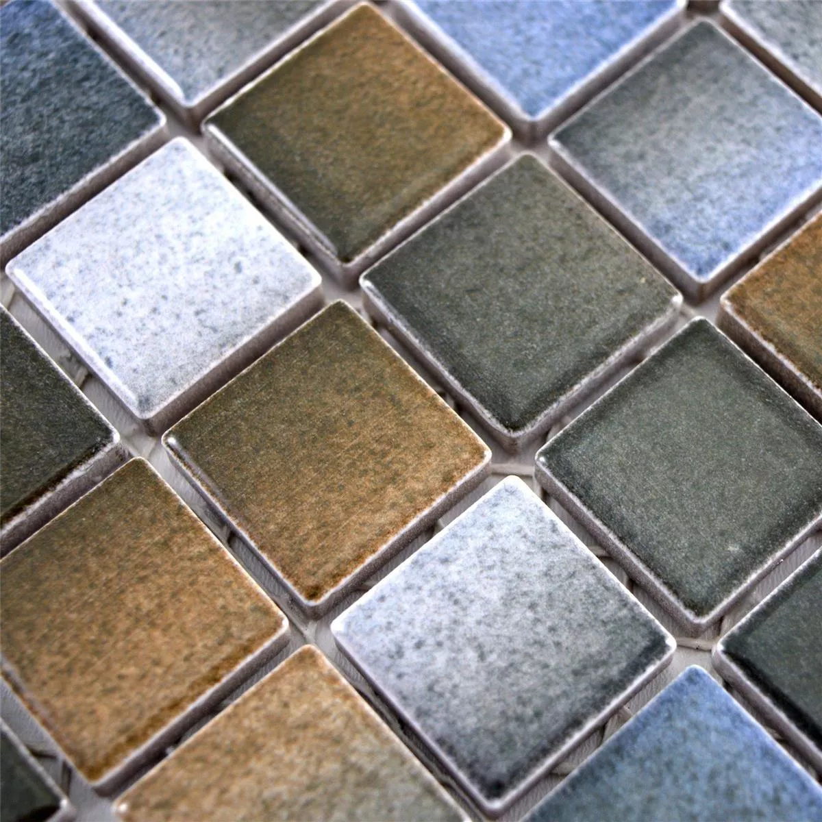 Muster von Keramik Mosaikfliesen Picasso Braun Blau
