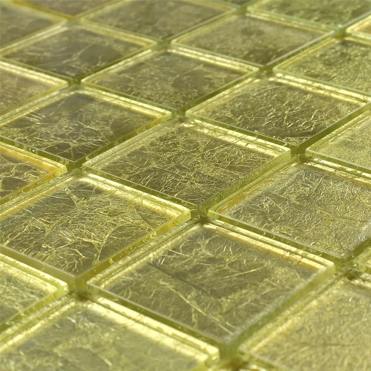 Muster von Glasmosaik Fliesen Gold Metall Hell