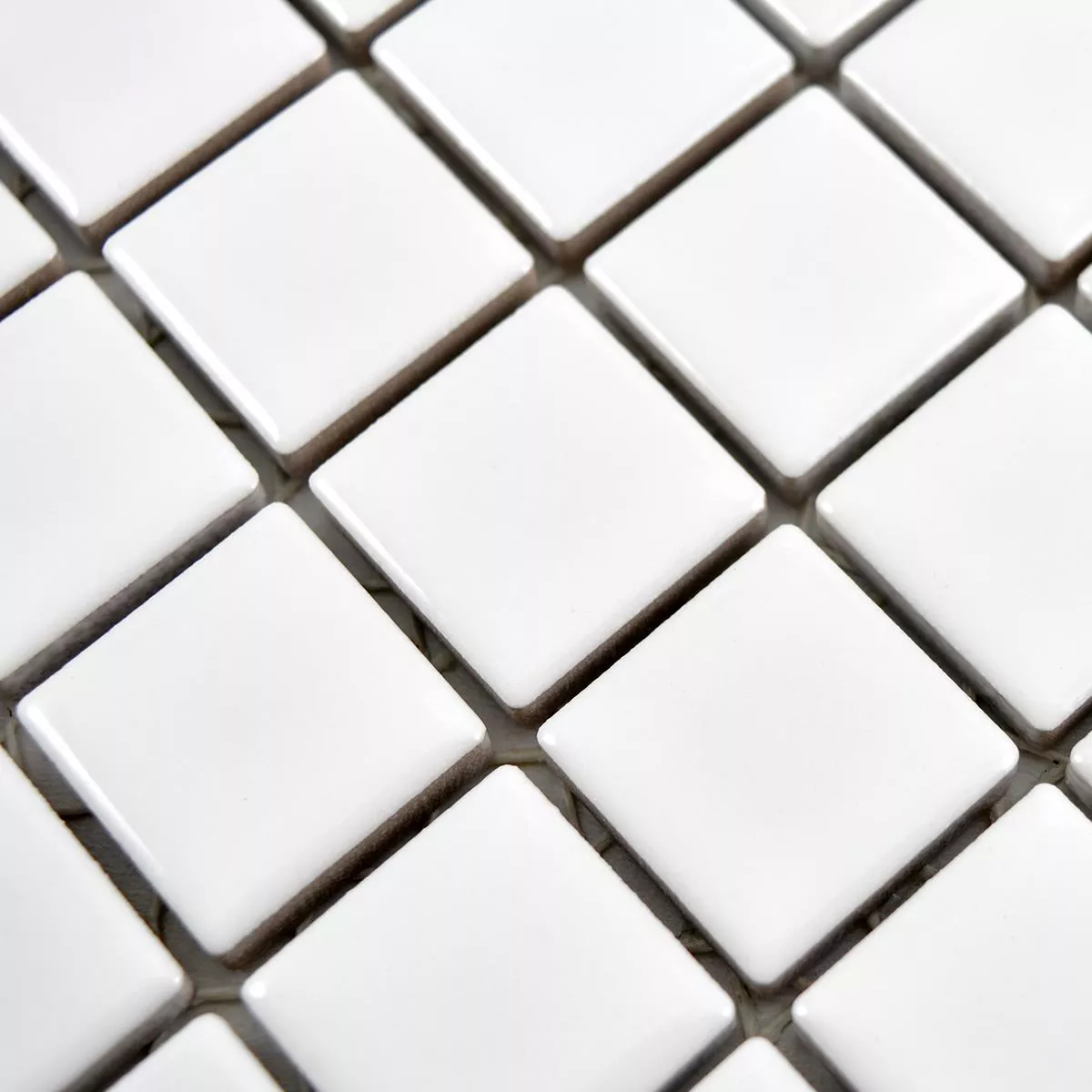Muster von Keramik Mosaikfliesen Adrian Weiß Matt Quadrat 23