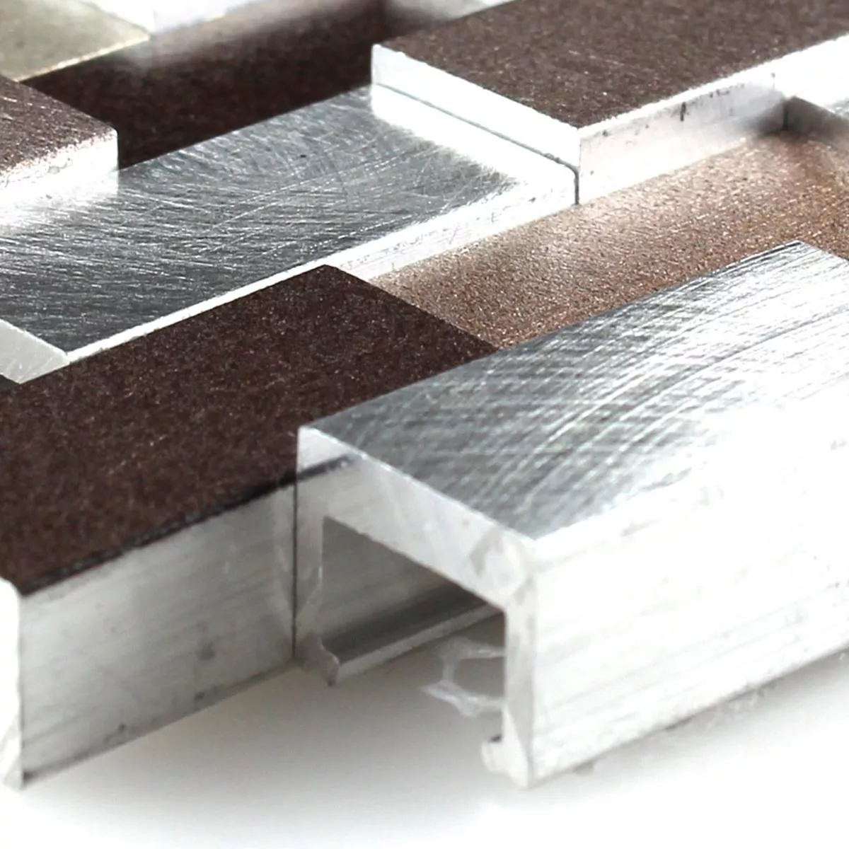 Muster von Mosaikfliesen Aluminium Metall Langley 3D Kupfer Braun