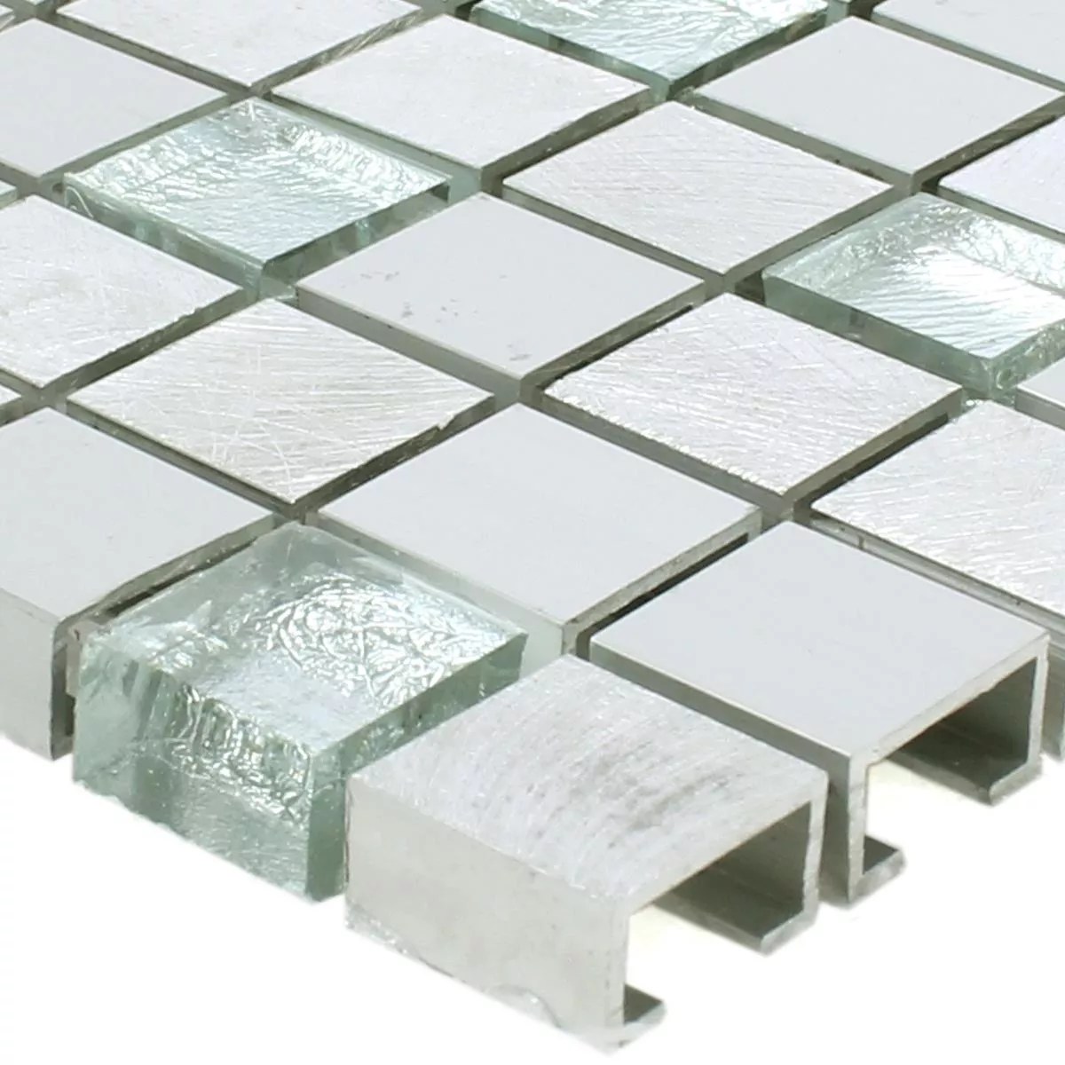 Muster von Mosaikfliesen Lissabon Aluminium Glas Mix Silber