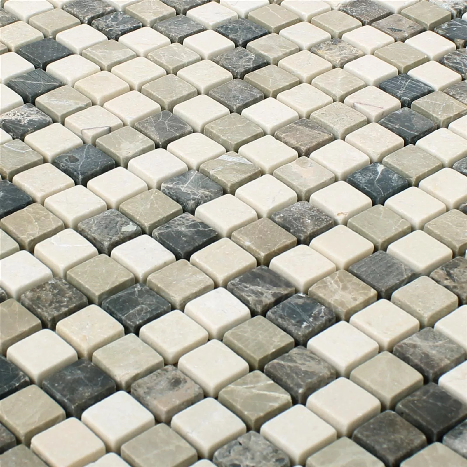 Muster von Mosaikfliesen Marmor Waranya Castanao Biancone